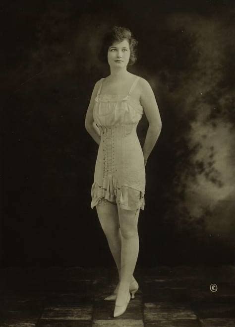 cleavage h|great cleavages of the 1920s.